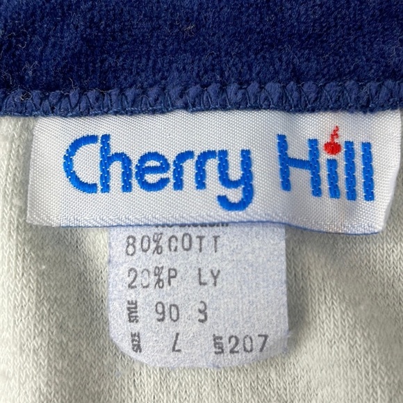 Vintage Cherry Hill Women’s Navy and White Zip Up Velour Sweatshirt, size Large - Picture 4 of 11